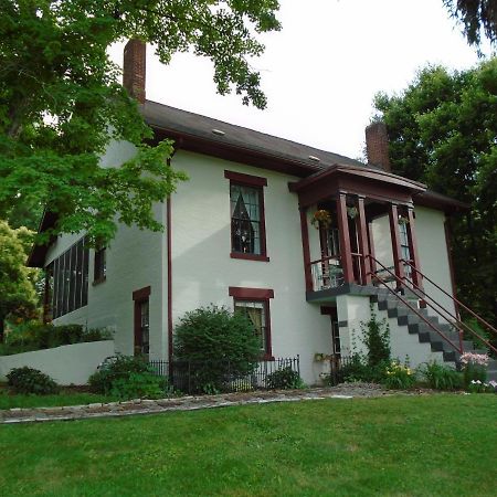 Bed and Breakfast The Pines Of Dresden Exterior foto